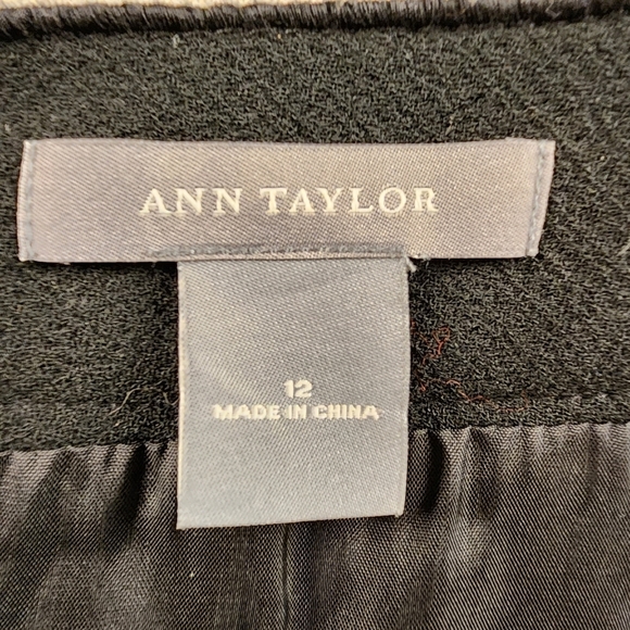 Ann Taylor black wool midi career skirt with bow Size 12 - Picture 11 of 11